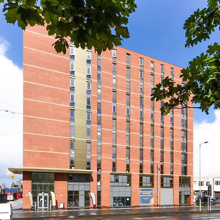 Apartament For Students Only At Great Patrick Street Belfast Zewnętrze zdjęcie