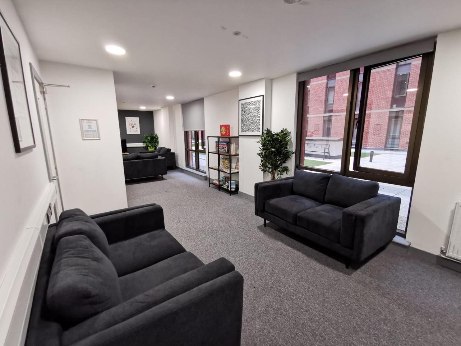 Apartament For Students Only At Great Patrick Street Belfast Zewnętrze zdjęcie