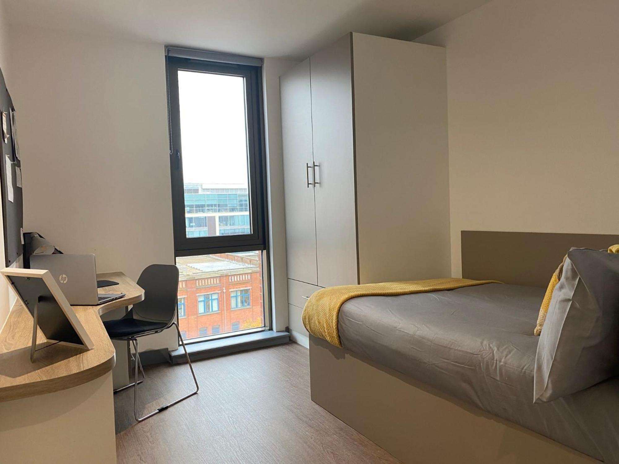 Apartament For Students Only At Great Patrick Street Belfast Zewnętrze zdjęcie